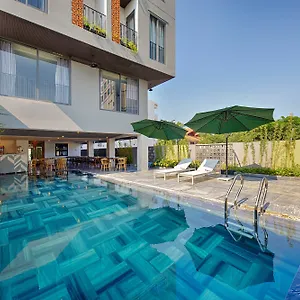 Hotel Jolia's House